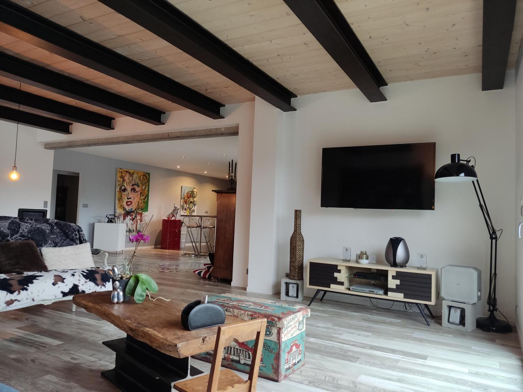 Le Doubs Repere Villa Montferrand-le-Chateau Bilik gambar